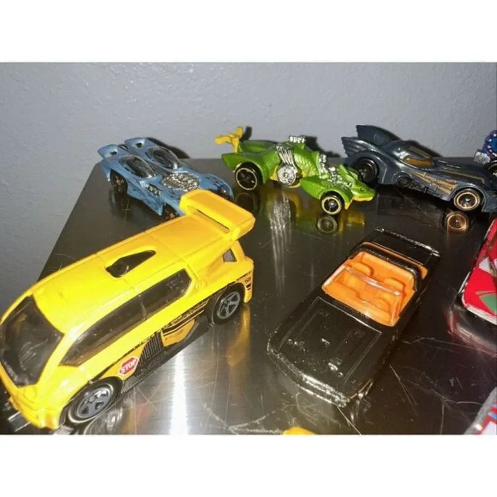 Random Lot Of 14 Hot Wheels‎ Cars Star Wars Splittin image 1994 2001 2013 etc